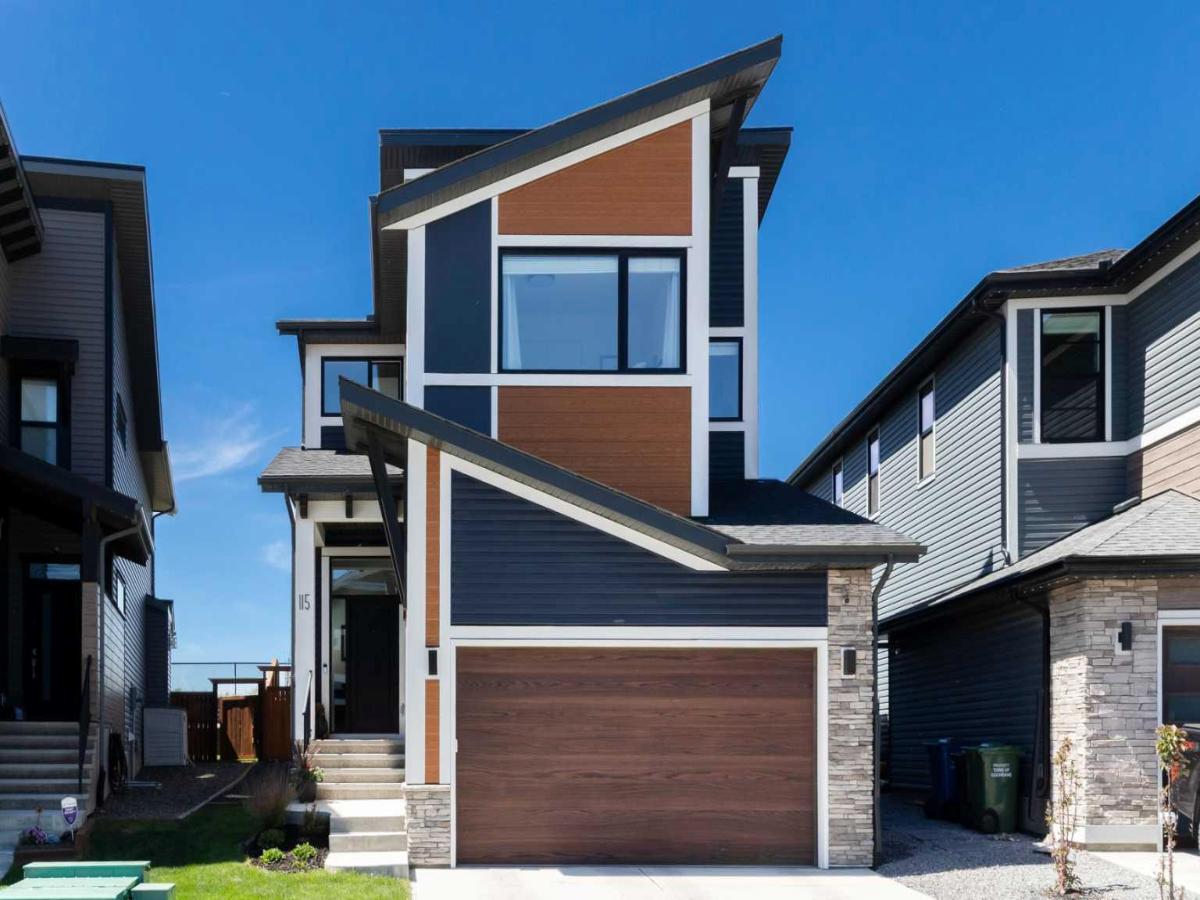 MLS #A2224096 image #0