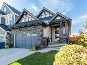 43 Legacy Glen Heights SE Calgary AB T2X 5Z5 MLS #A2241634 broker reciprocity
