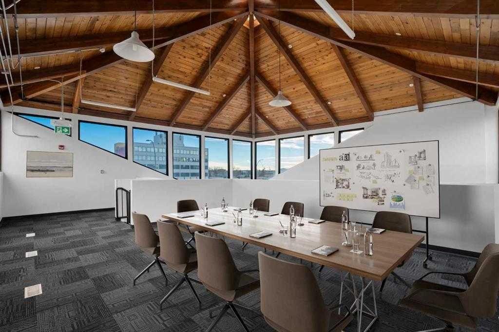 1006, 4515 Macleod Trail SW Calgary AB T2G0A5 MLS #A2225825 MLS #A2225825 image #0