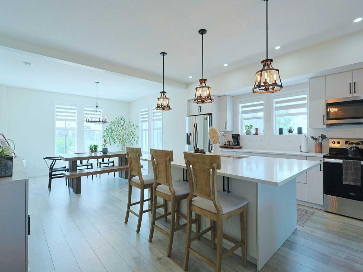 MLS #A2226492 image #0