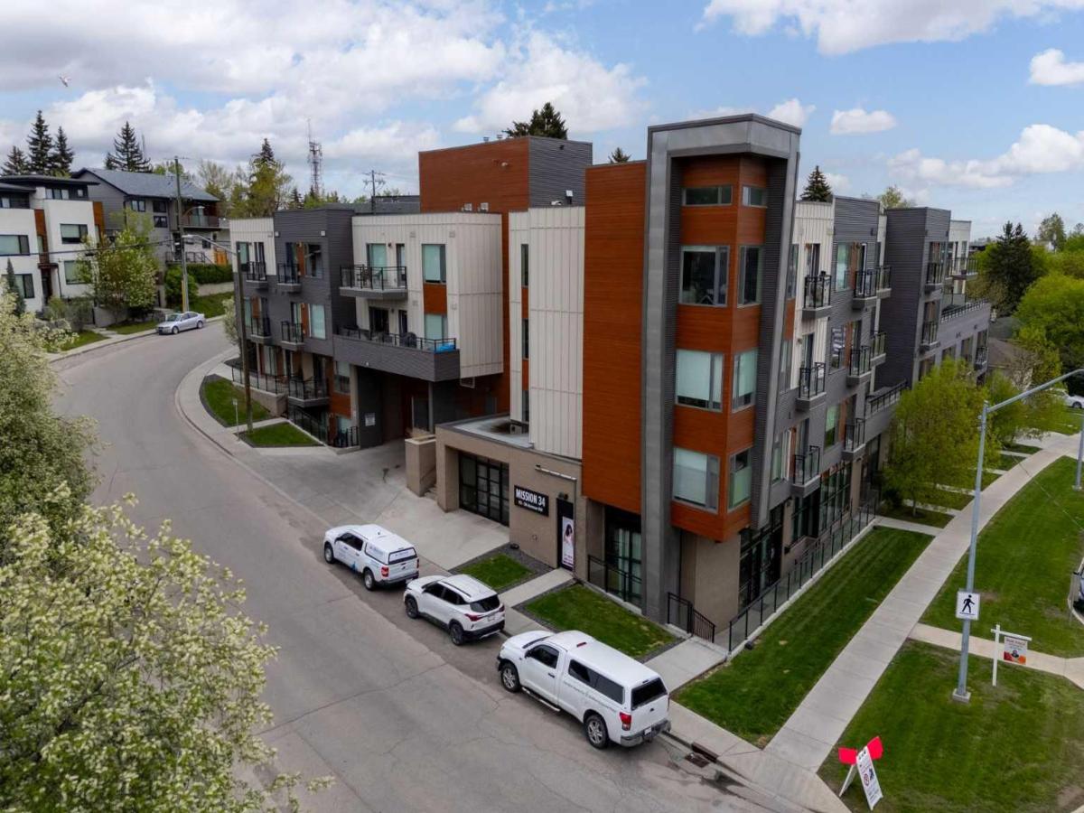 309, 93 34 Avenue SW Calgary AB T2S 3H4 | MLS #A2228189 MLS #A2228189 image #0