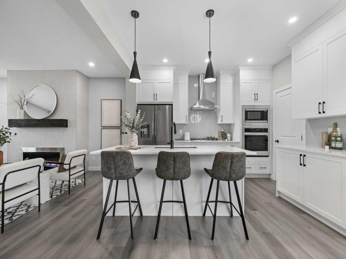 MLS #A2230544 image #0