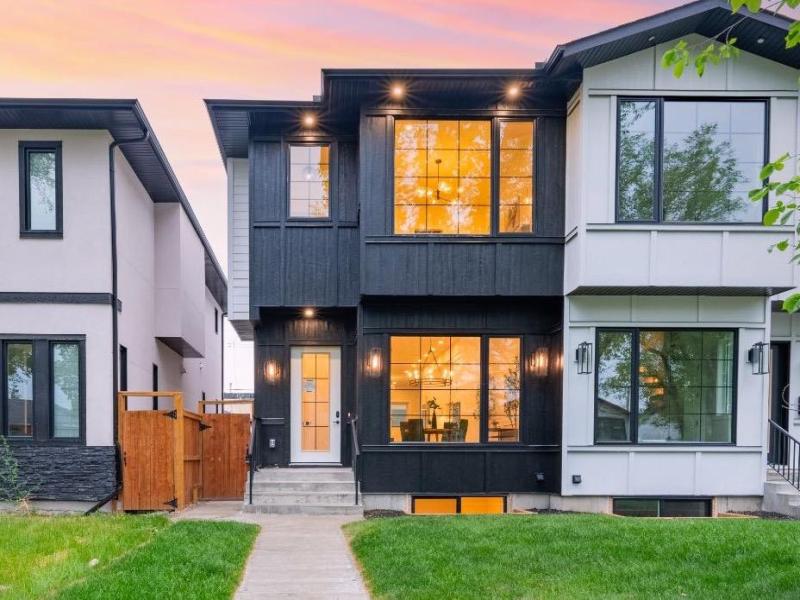 2522 4 Avenue NW Calgary AB T2N0P4 | MLS #A2231269 MLS #A2231269 image #0