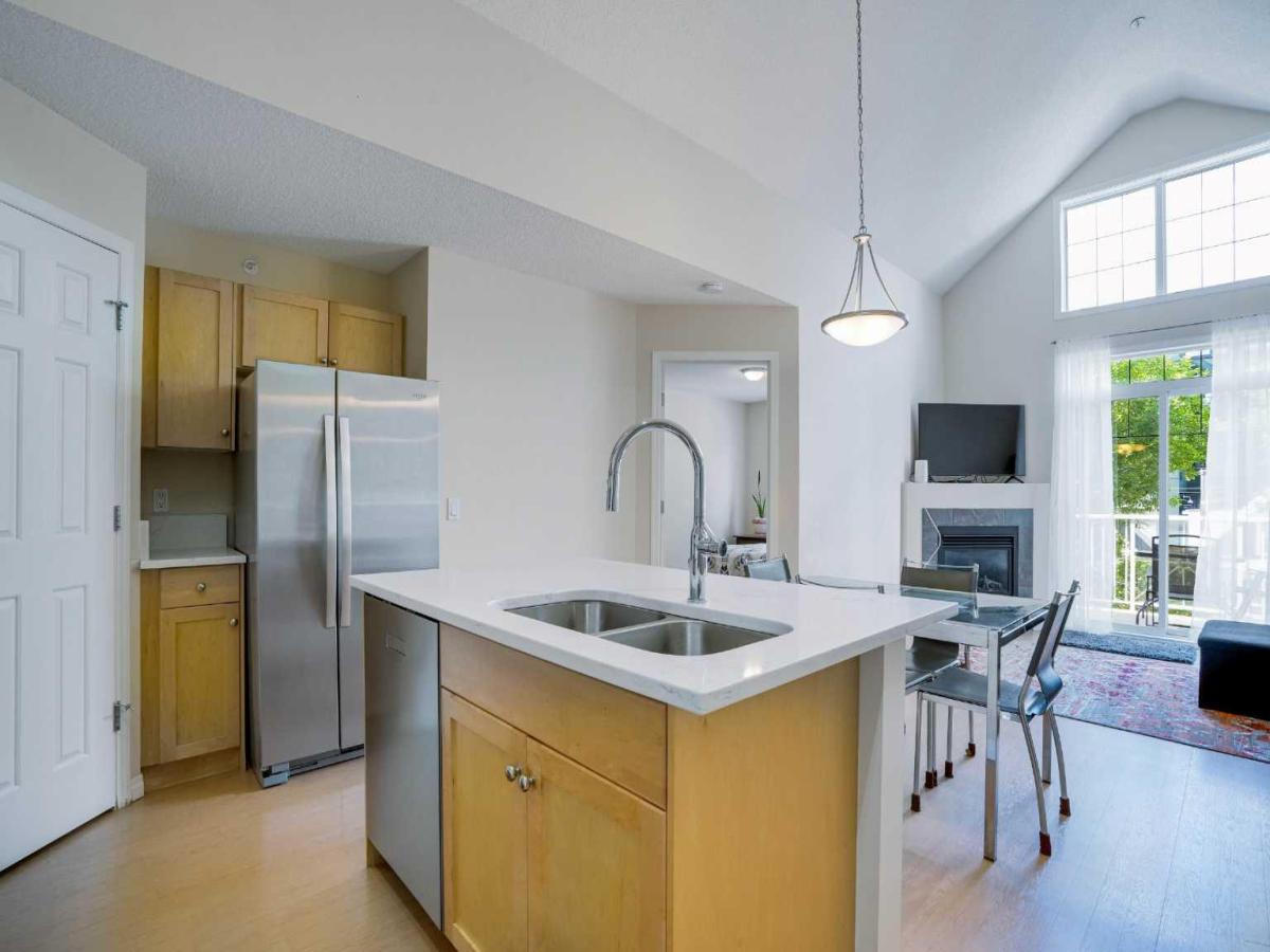 319, 1811 34 Avenue SW Calgary AB T2T 2B9 | MLS #A2231772 MLS #A2231772 image #0