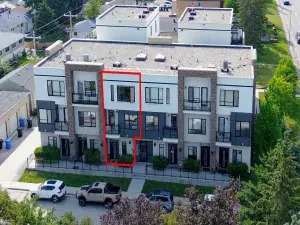 206, 630 10 Street NW Calgary AB T2N 1W3 MLS #A2266921 broker reciprocity