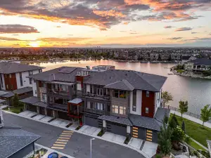 302, 170 Marina Cove SE Calgary AB T3M 3P4 MLS #A2211238 broker reciprocity