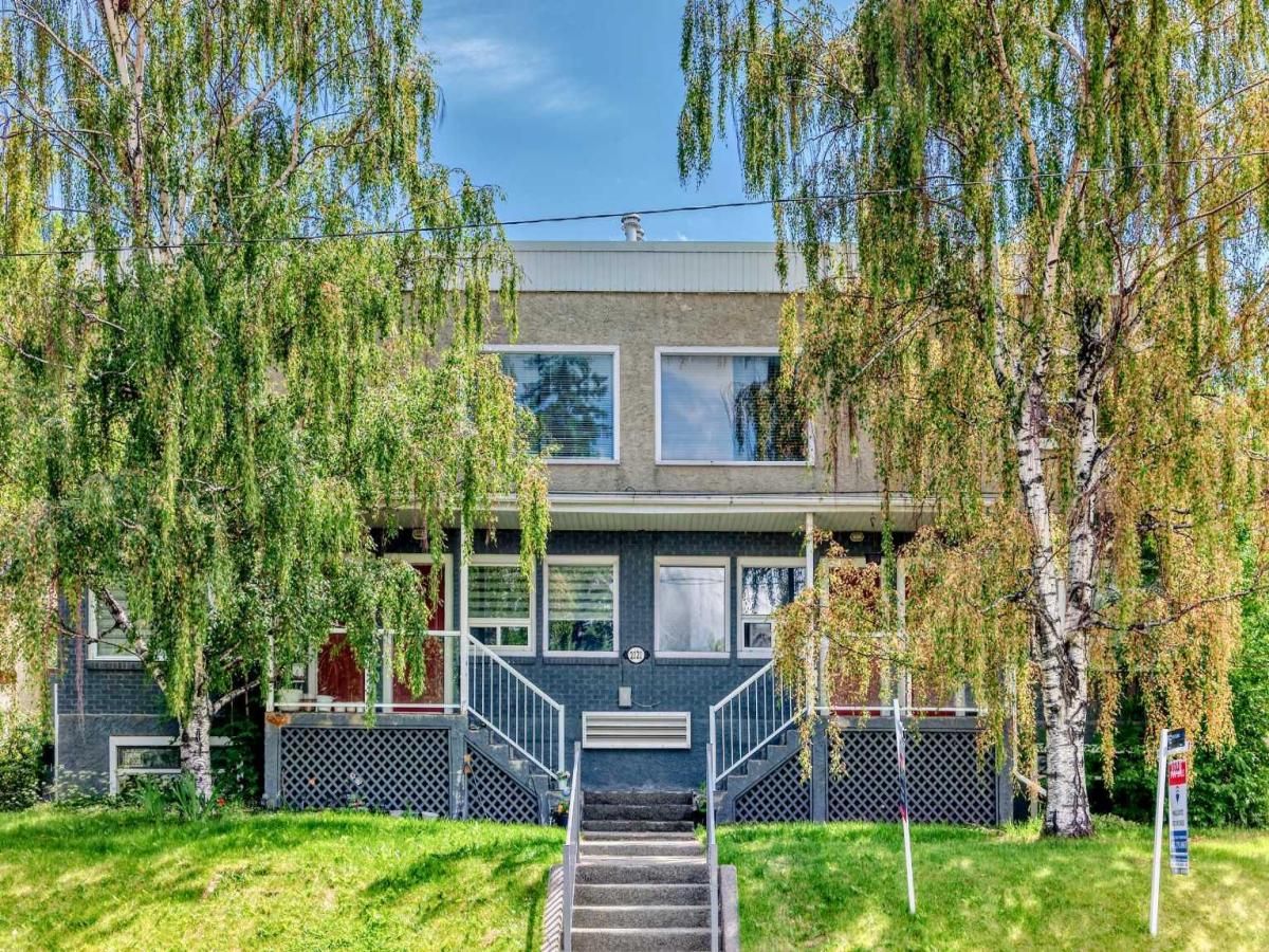 4, 2121 26 Avenue SW Calgary AB T2T 1E7 MLS #A2236593 MLS #A2236593 image #0