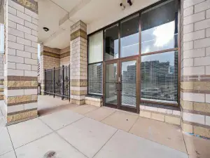 9, 1015 Centre Street NW Calgary AB T2E 2P8 MLS #A2238073 broker reciprocity
