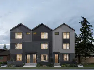 2136 33 Avenue SW Calgary AB T2T 1Z6 MLS #A2264895 broker reciprocity