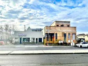 2, 4616 6A Street NE Calgary AB T2E4B5 MLS #A2192196 broker reciprocity