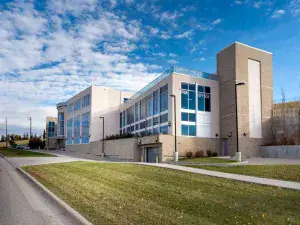 112, 2719 7 Avenue NE Calgary AB T2A2L9 MLS #A2261050 broker reciprocity