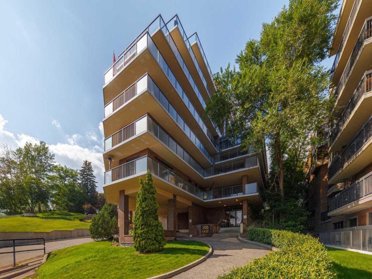502, 300 Meredith Road NE Calgary AB T2E 7A8 | MLS #A2240088 MLS #A2240088 image #0