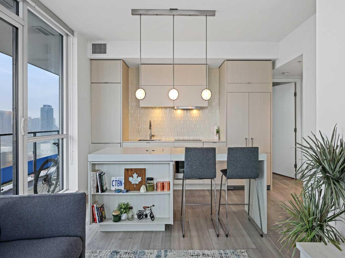 Downtown East Village MLS #A2240332 image #0