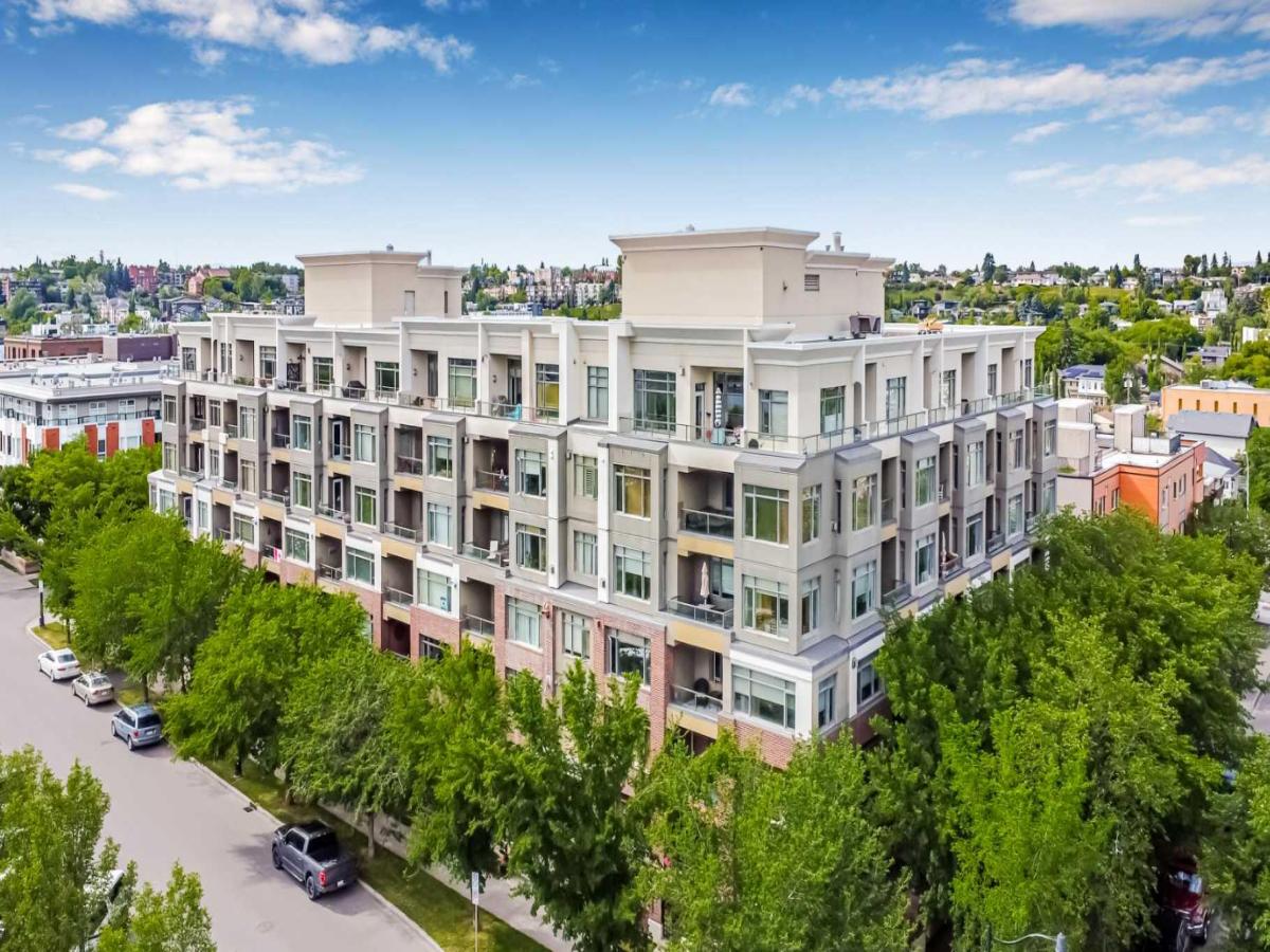 MLS #A2240410 image #0