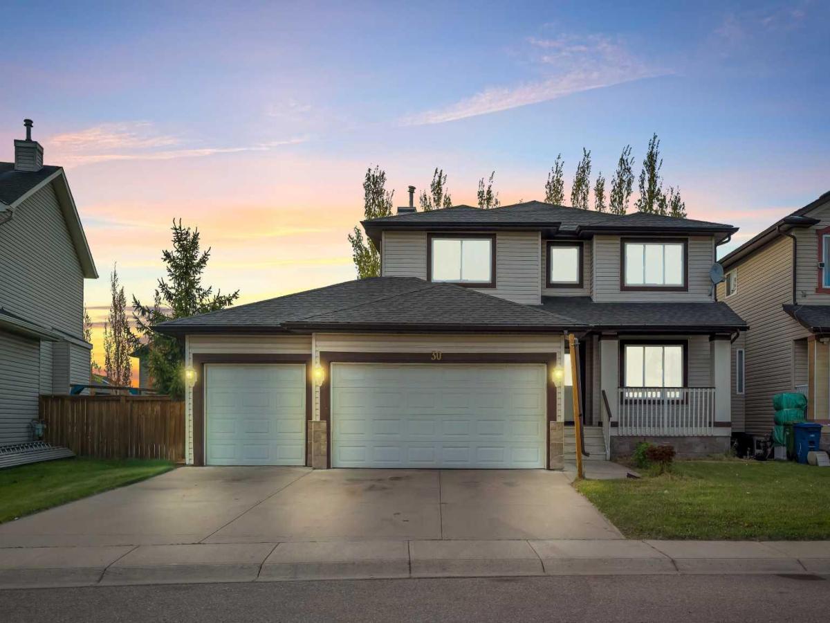 30 Canals Circle SW Airdrie AB T4B 2Z7 | MLS #A2241499 MLS #A2241499 image #0