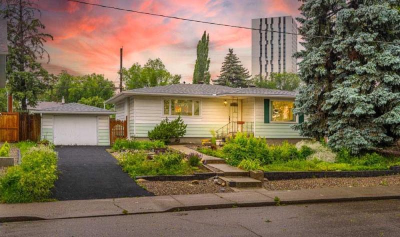 MLS #A2242702 image #0