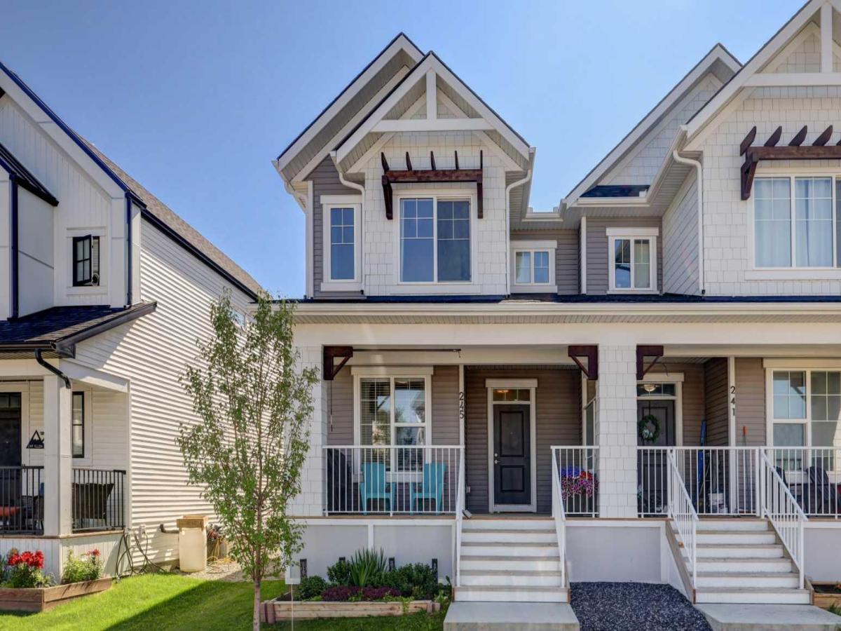 MLS #A2246245 image #0