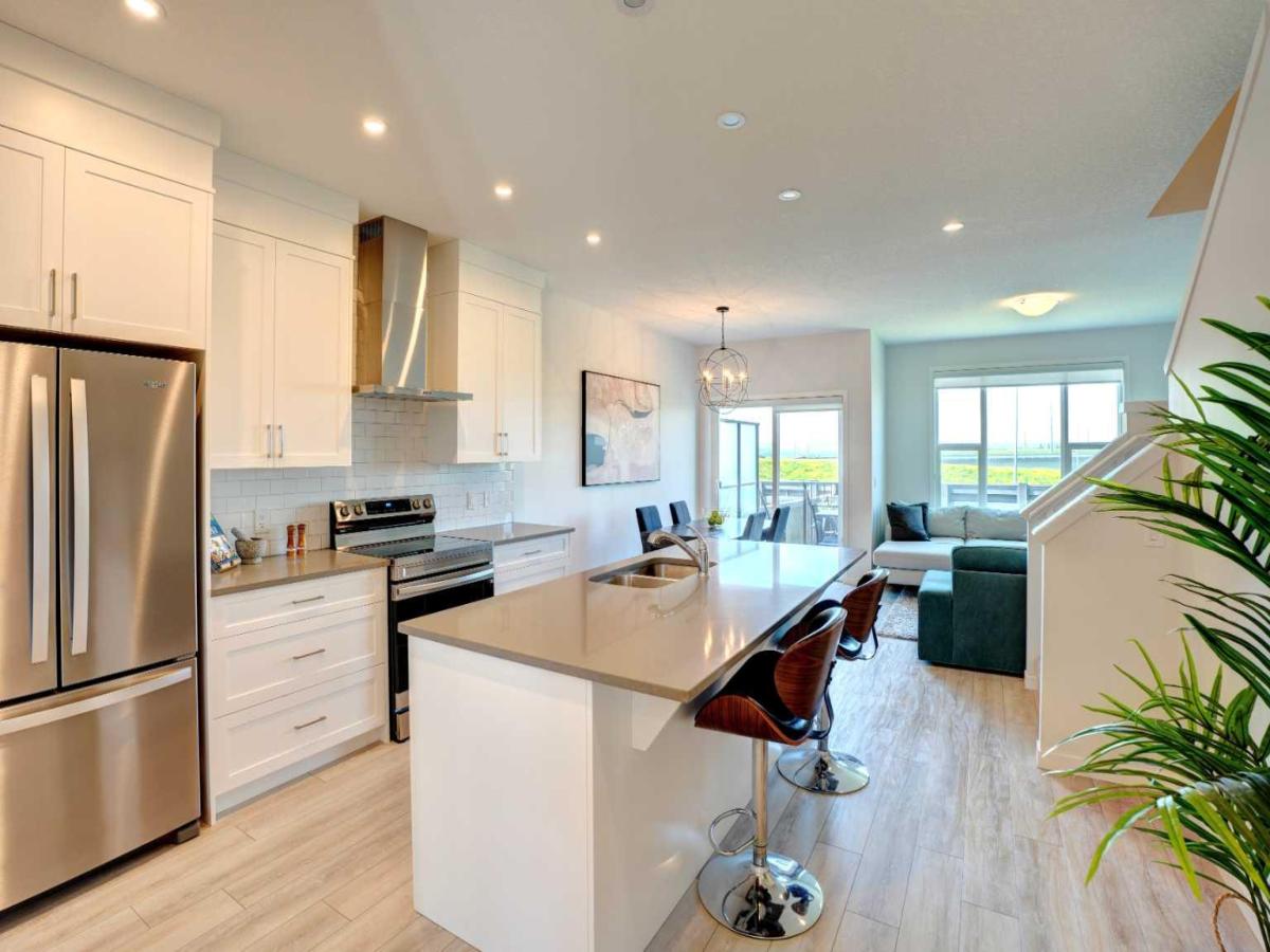 MLS #A2247025 image #0