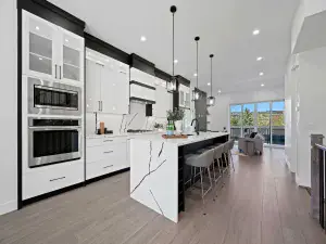 26 Springbank Rise SW Calgary AB T3H 4J6 MLS #A2266992 broker reciprocity