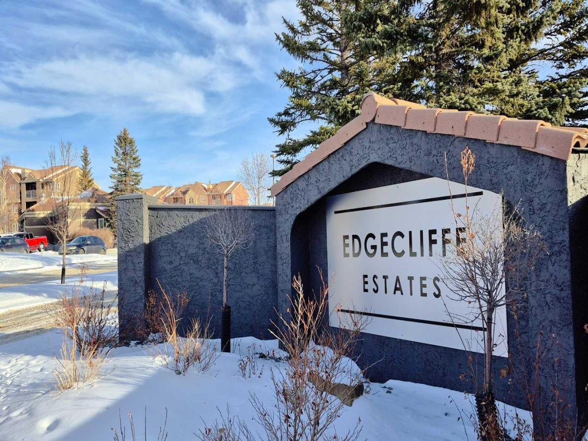 MLS #A2247296 image #0