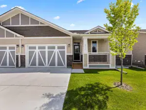 112 Shawmeadows Crescent SW Calgary AB T2Y 1A9 MLS #A2267684 broker reciprocity