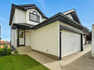 3741 Cedarille Drive SW Calgary AB T2W3J5 MLS #A2262564 broker reciprocity