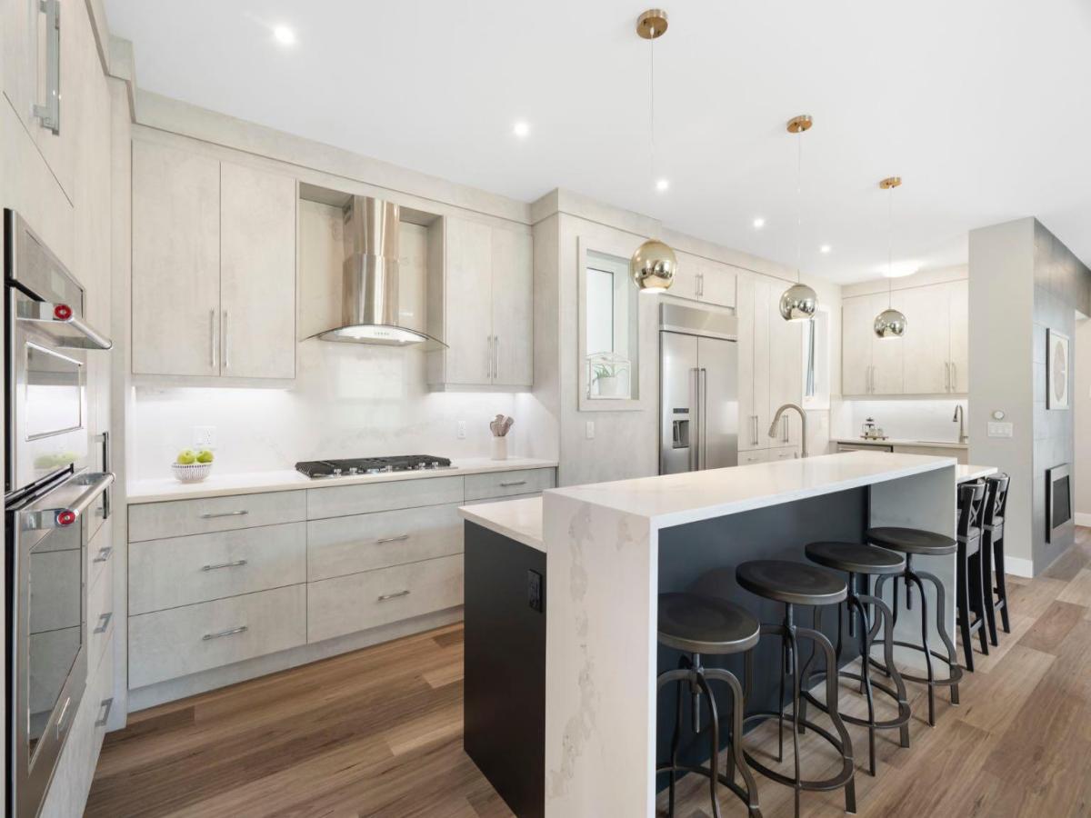 MLS #A2250995 image #0