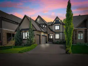 16 Greenwich Heath NW Calgary AB T3B 6P4 MLS #A2260575 broker reciprocity