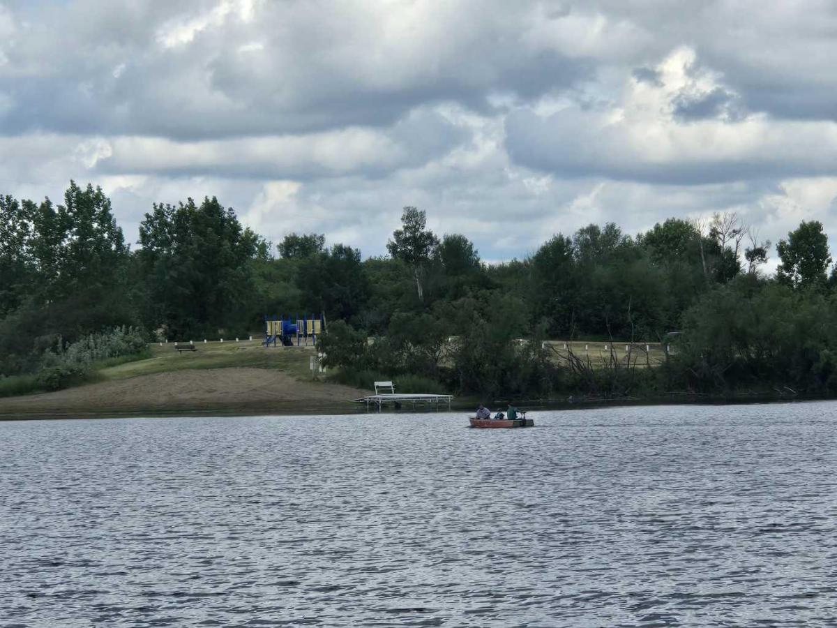 MLS #A2252093 image #0