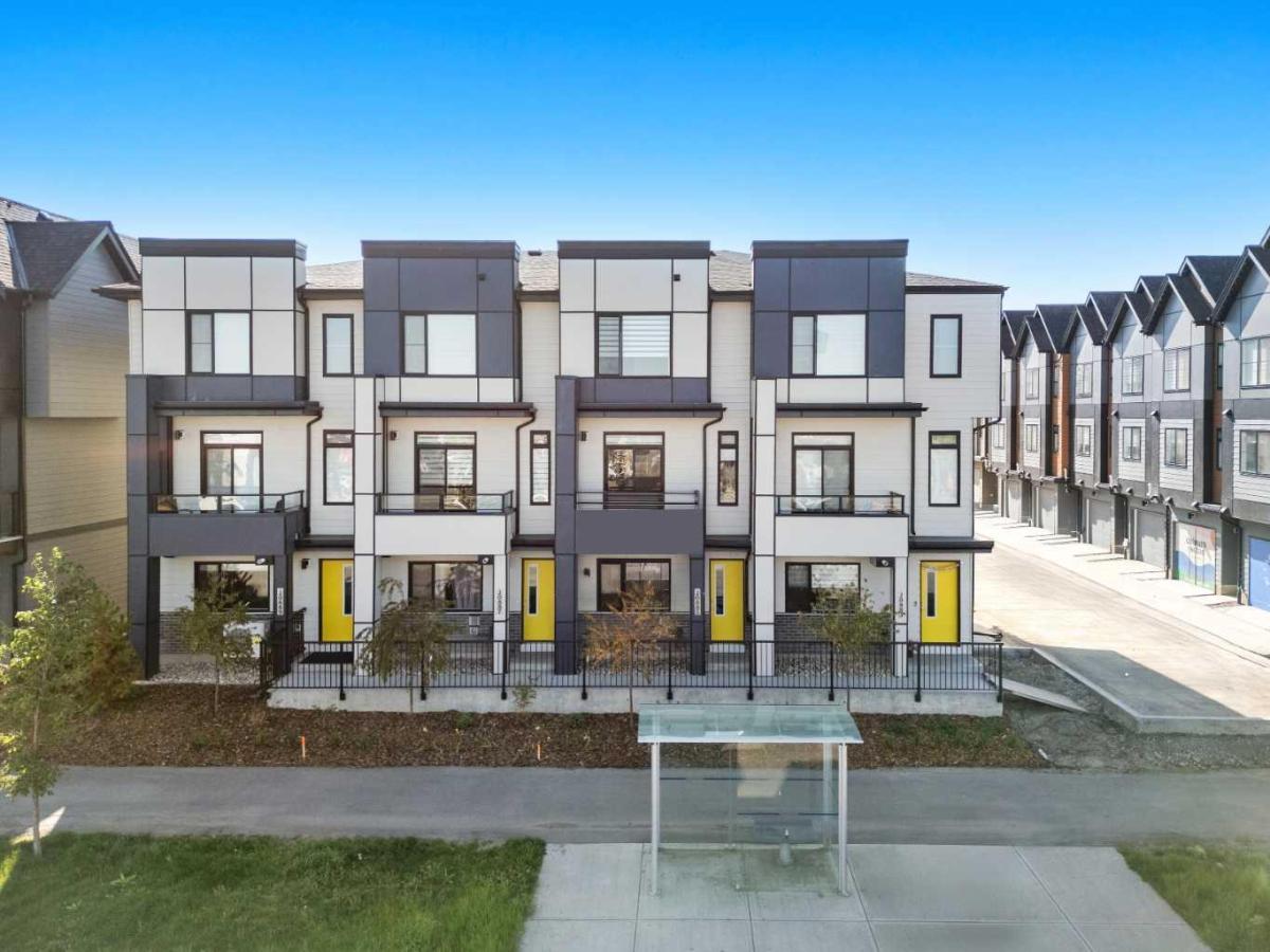 MLS #A2252145 image #0