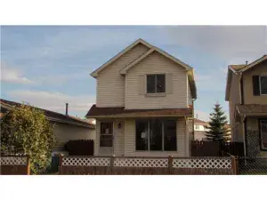 122 Erin Woods Circle SE Calgary AB T2B 3E1 MLS #A2240269 broker reciprocity