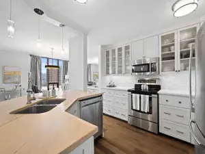 409, 3500 VARSITY Drive NW Calgary AB T2L1Y3 MLS #A2252999 broker reciprocity