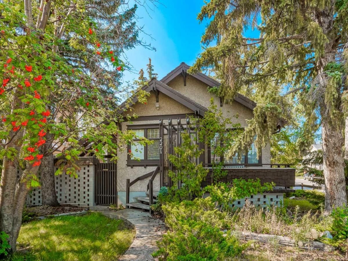 MLS #A2253718 image #0