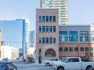 1401, 837 2 Avenue SW Calgary AB T2P 0E6 MLS #A2223213 broker reciprocity