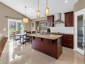 148 Annette Villas NW Calgary AB T3R 2J2 MLS #A2257940 broker reciprocity