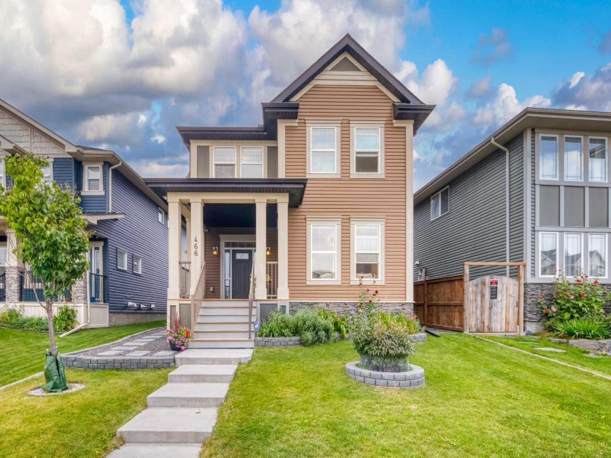 466 Evanston Way NW Calgary AB T3P 0P8 MLS #A2254449 MLS #A2254449 image #0