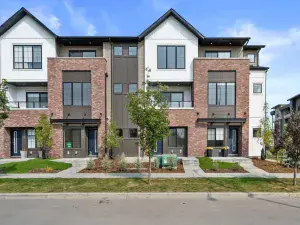 203 South Point Park SW Airdrie AB T4B 5G8 MLS #A2264535 broker reciprocity