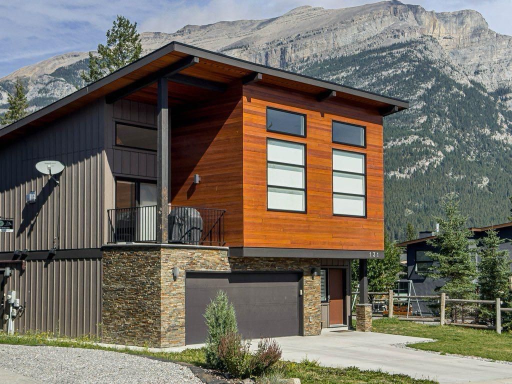 MLS #A2255075 image #0