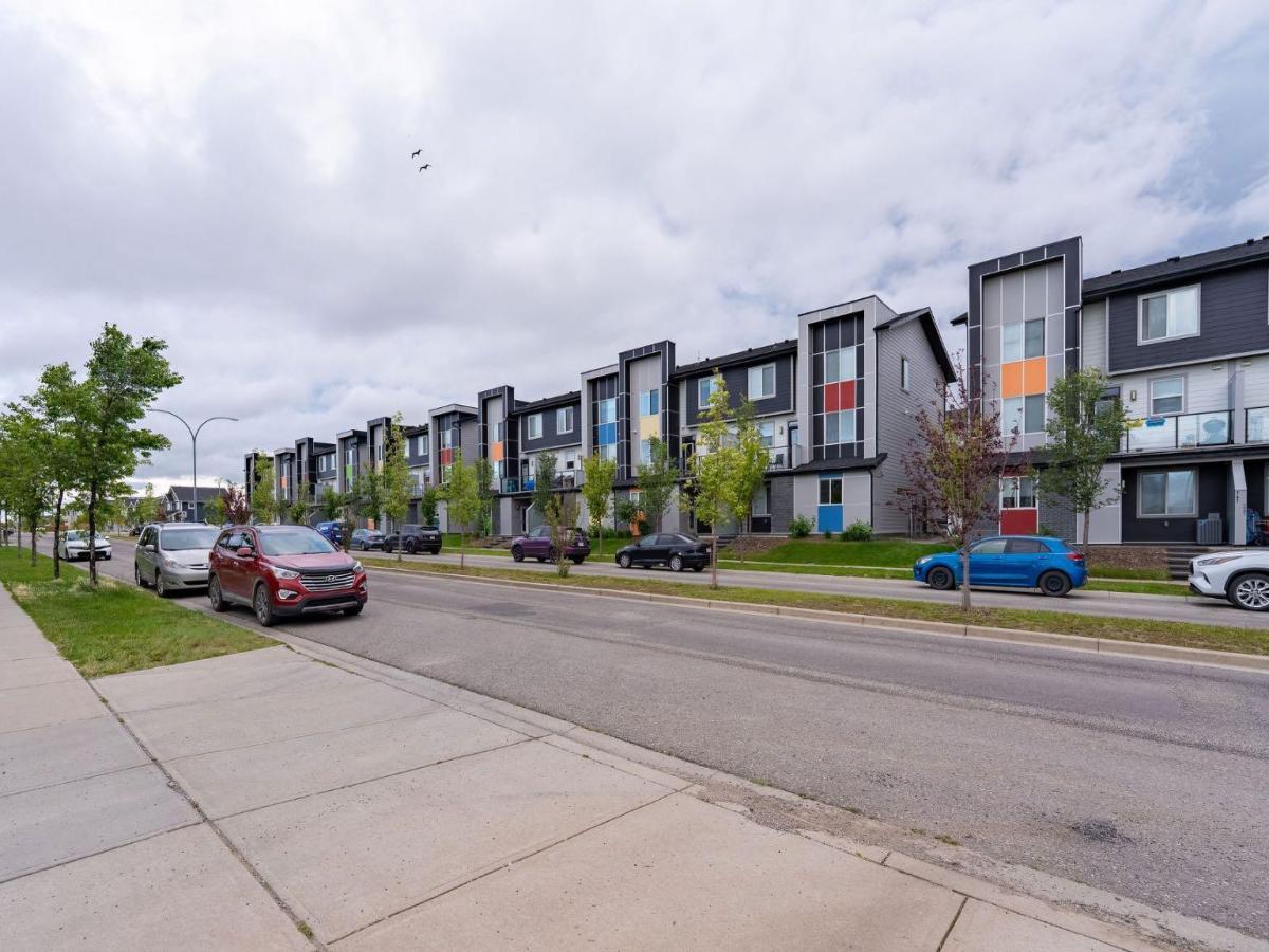 203, 335 Redstone Walk NE Calgary AB T3N 1M5 MLS #A2255233 MLS #A2255233 image #0