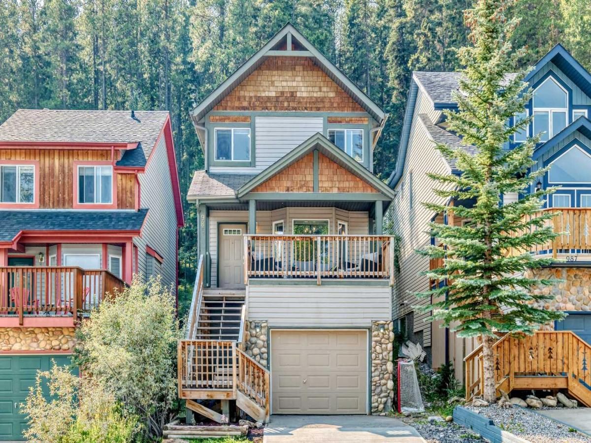 MLS #A2255475 image #0