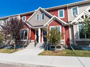 115 Saddlebrook Point NE Calgary AB T3J 0K3 MLS #A2258442 broker reciprocity