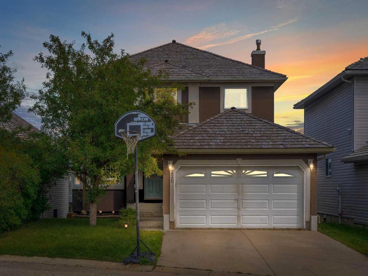 MLS #A2255755 image #0