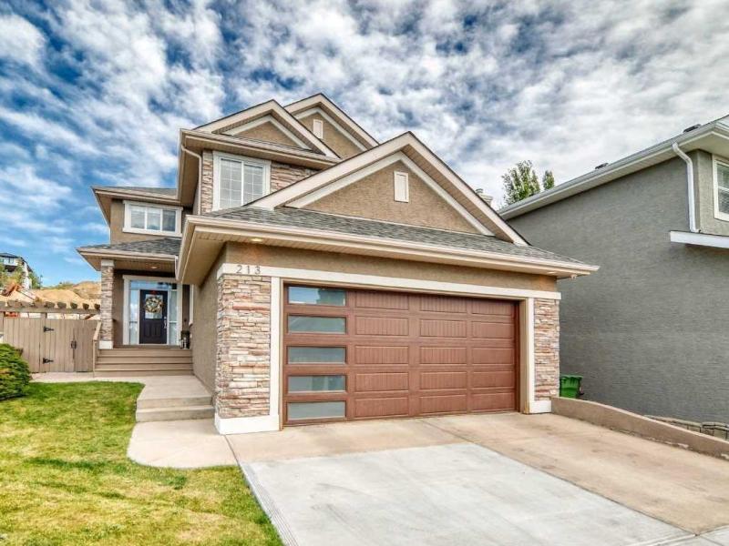 213 Springbluff Boulevard SW Calgary AB T3H 5R5 MLS #A2256160 MLS #A2256160 image #0