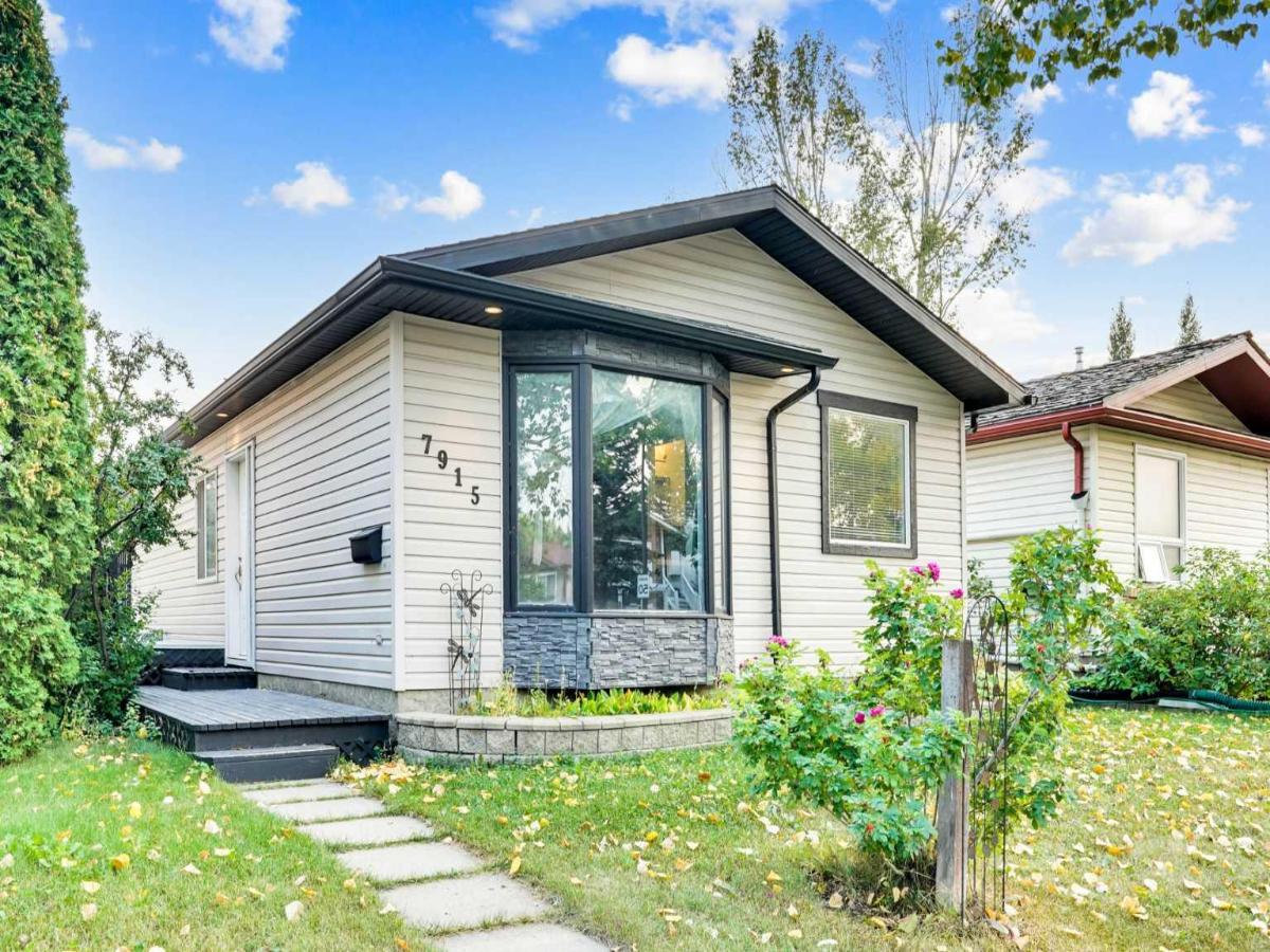 7915 Ranchview Drive NW Calgary AB t3g1s7 MLS #A2256176 MLS #A2256176 image #0