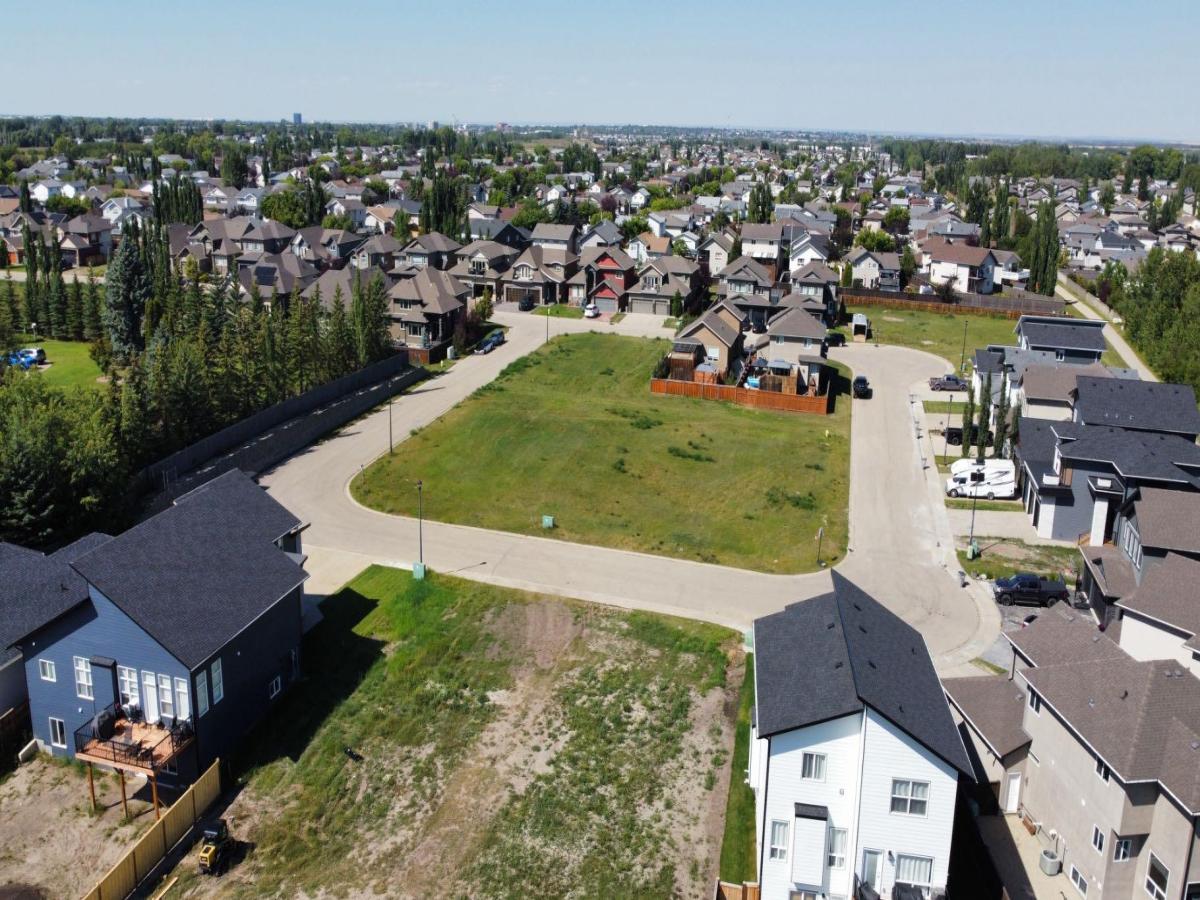 MLS #A2256342 image #0