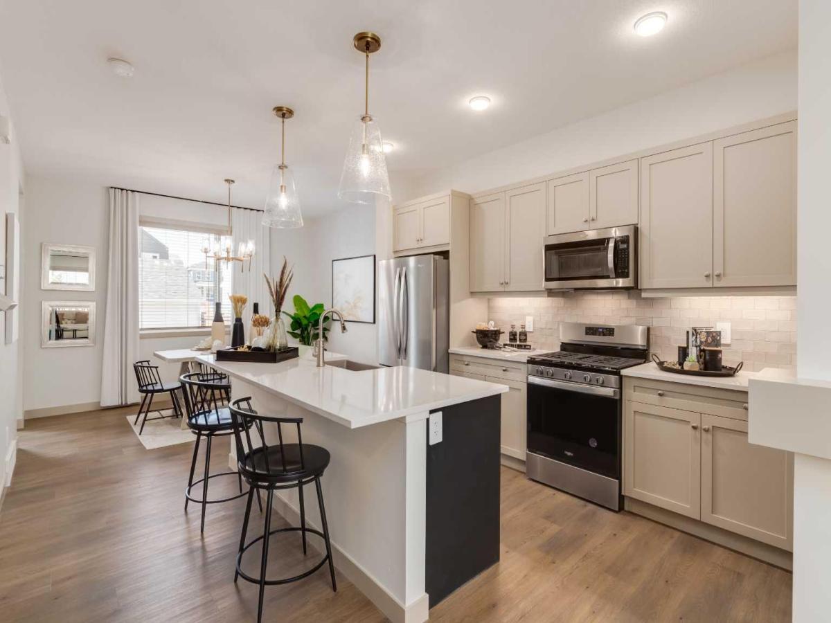 MLS #A2256565 image #0