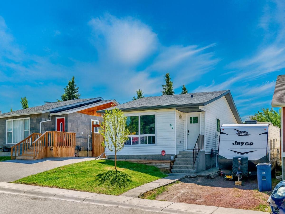 MLS #A2256612 image #0