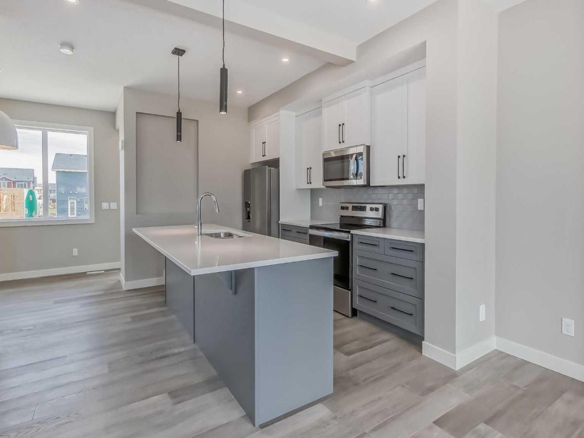 MLS #A2256627 image #0