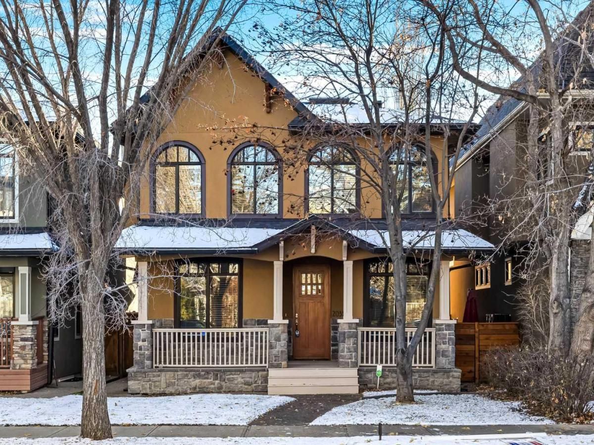 MLS #A2256675 image #0