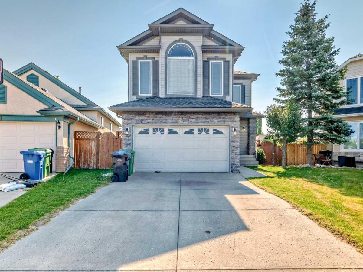 MLS #A2256821 image #0